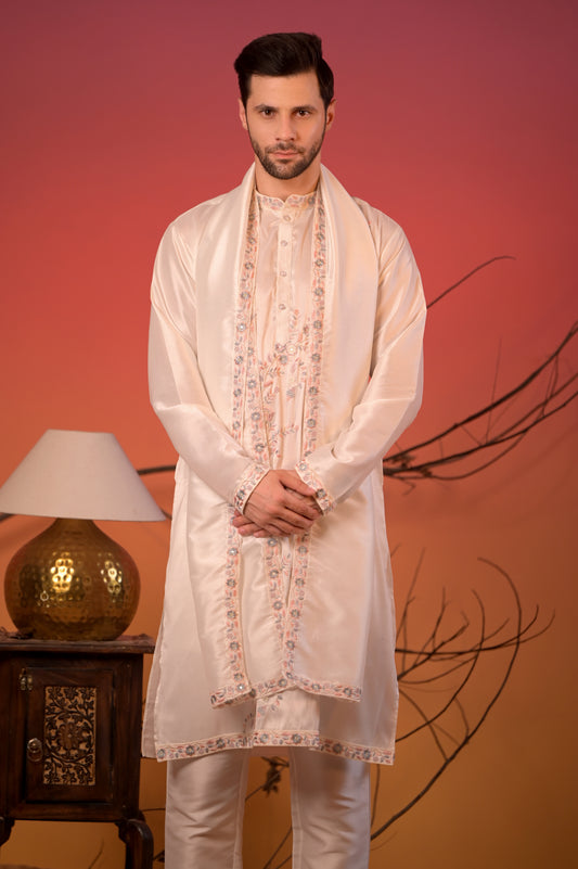 Off-white silk kurta with  embroidery